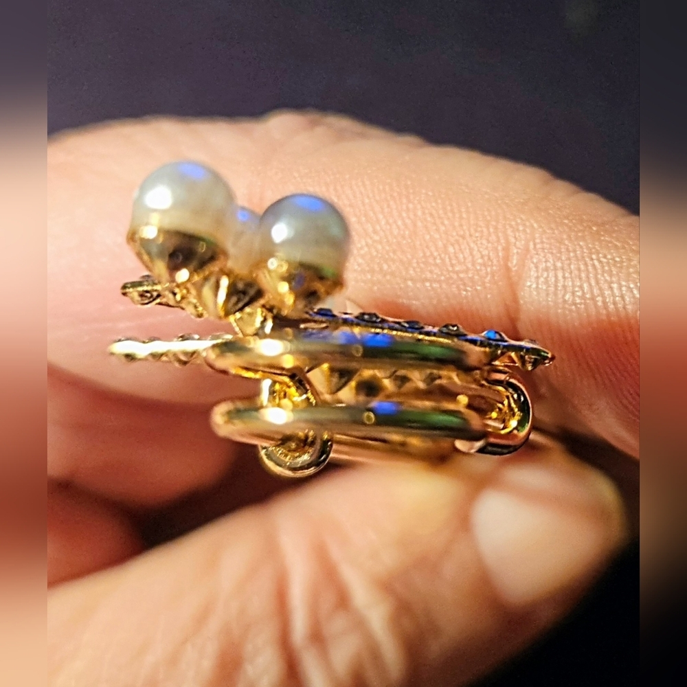 Safety Pin Design Collection - Picture 5 of 12